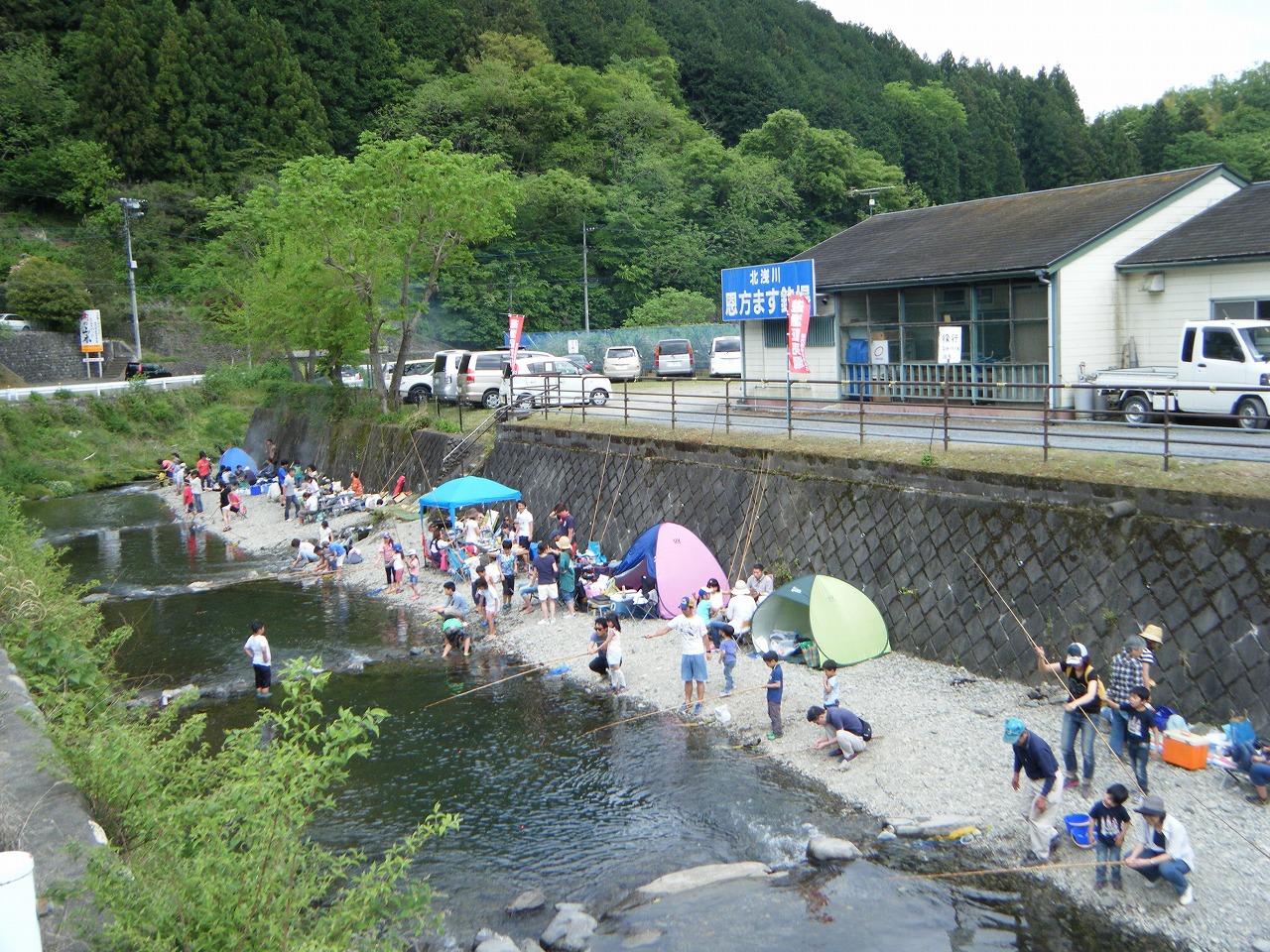 北浅川恩方ます釣場