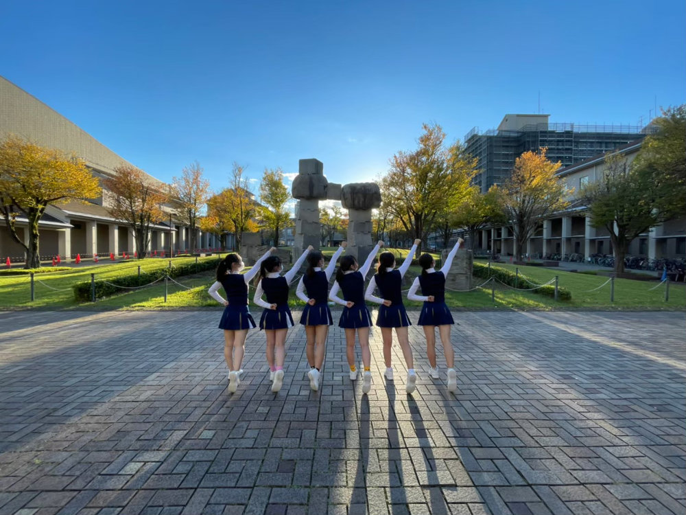 東京都立大学競技チアリーディングサークルWILDBOARS